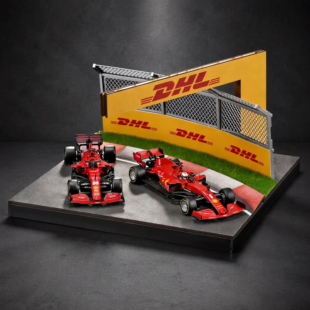 1:64 Diecast Display Case – Curved Race Track Scene, curved track base